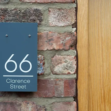 Flat 2 Garth House York